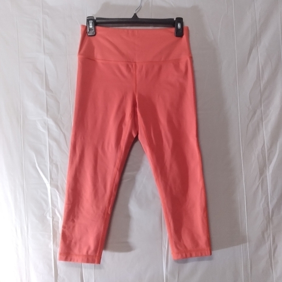 Zella Studio Lite Crop Leggings Red Firelight - Picture 2 of 8